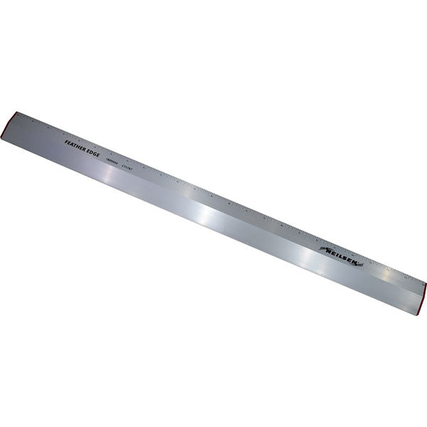 CT5786 - 1200mm Plastering Feather Edge